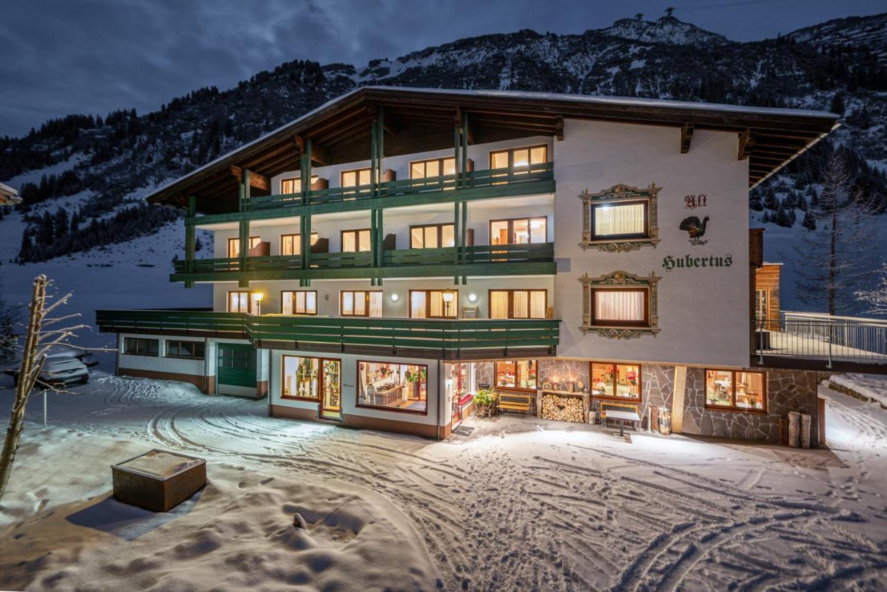 Hubertus, 3 Sterne Superior Hotel Lech am Arlberg Luaran gambar