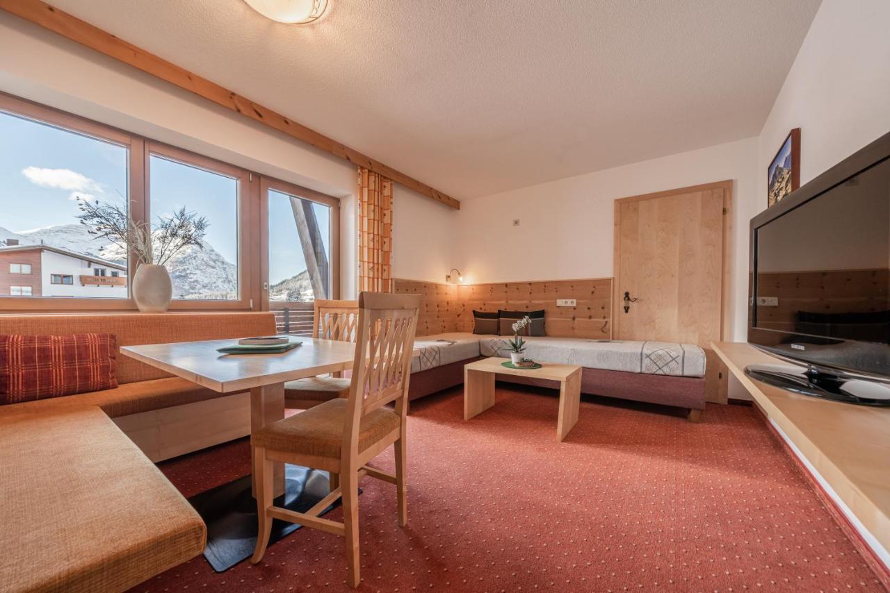 Hubertus, 3 Sterne Superior Hotel Lech am Arlberg Luaran gambar